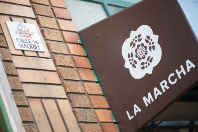 La Marcha awning