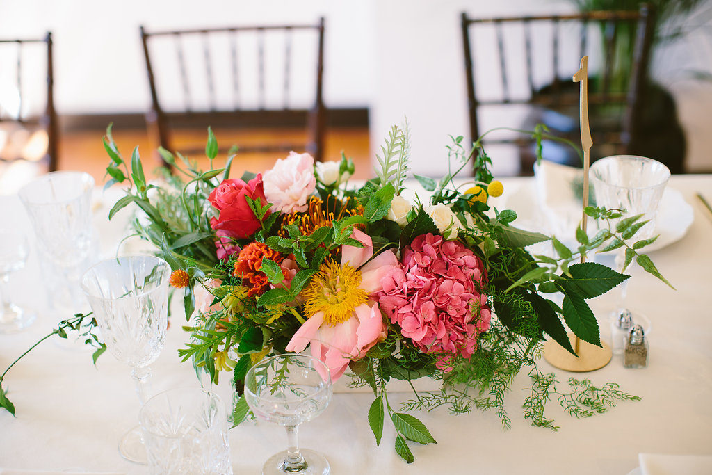 Table centerpiece for wedding